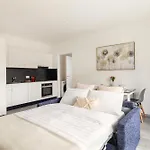 Lugano Superior Suites - Free Parking