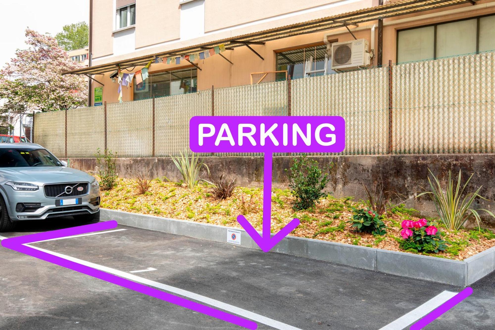 Superior - Free Parking Lugano